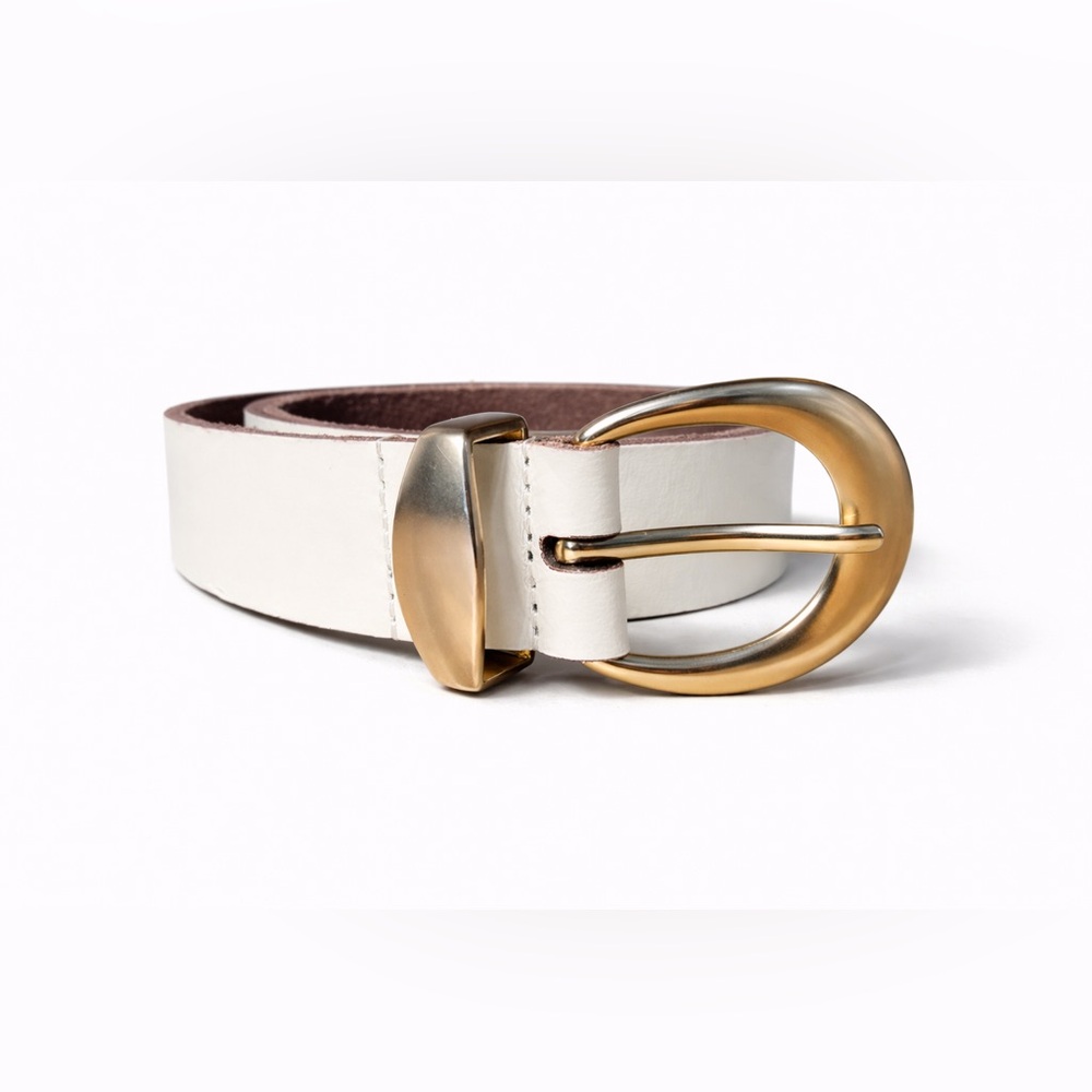 Lucky Brand White Modern Leather Belt Silver
Buckle Size S